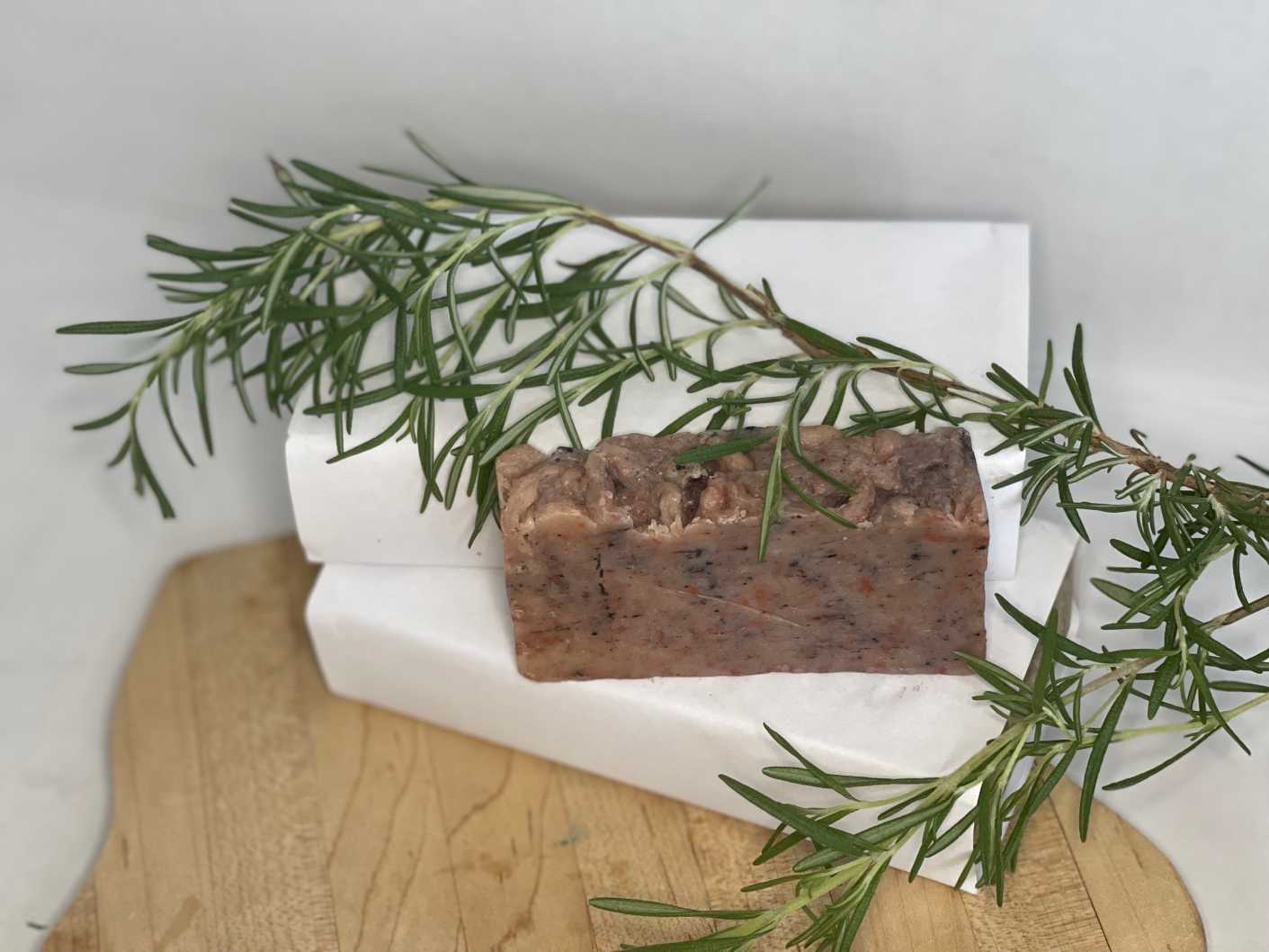 Body Bar (Carrots, Cucumber, & charcoal )